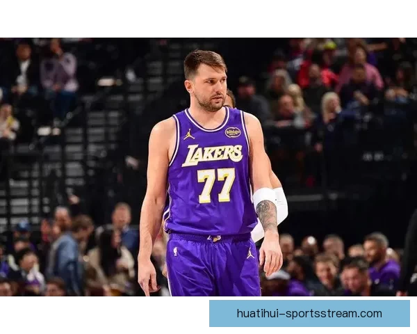 东契奇九连胜缔造新纪录 单场数据比肩张伯伦乔科詹未曾实现